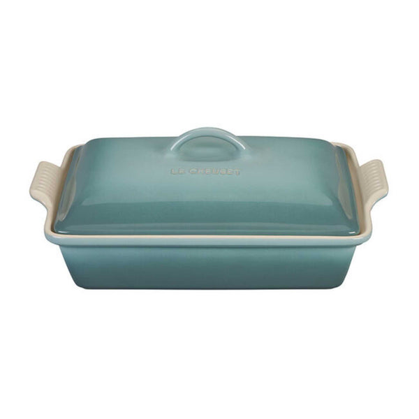 http://www.honeycombkitchenshop.com/cdn/shop/files/4-QT-Rect.-Covered-Casserole-Sea-Salt_600x600.jpg?v=1687886323