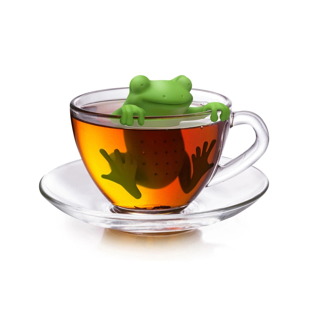 frog tea infuser in cup