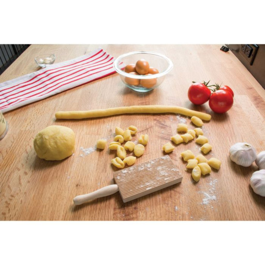 Gnocchi Paddle in use