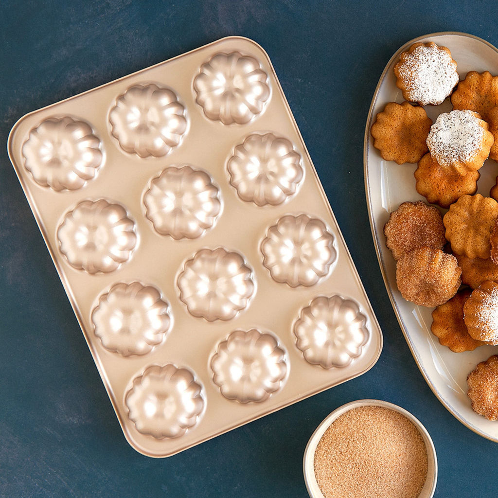 Mini Bundt Cupcake Pan