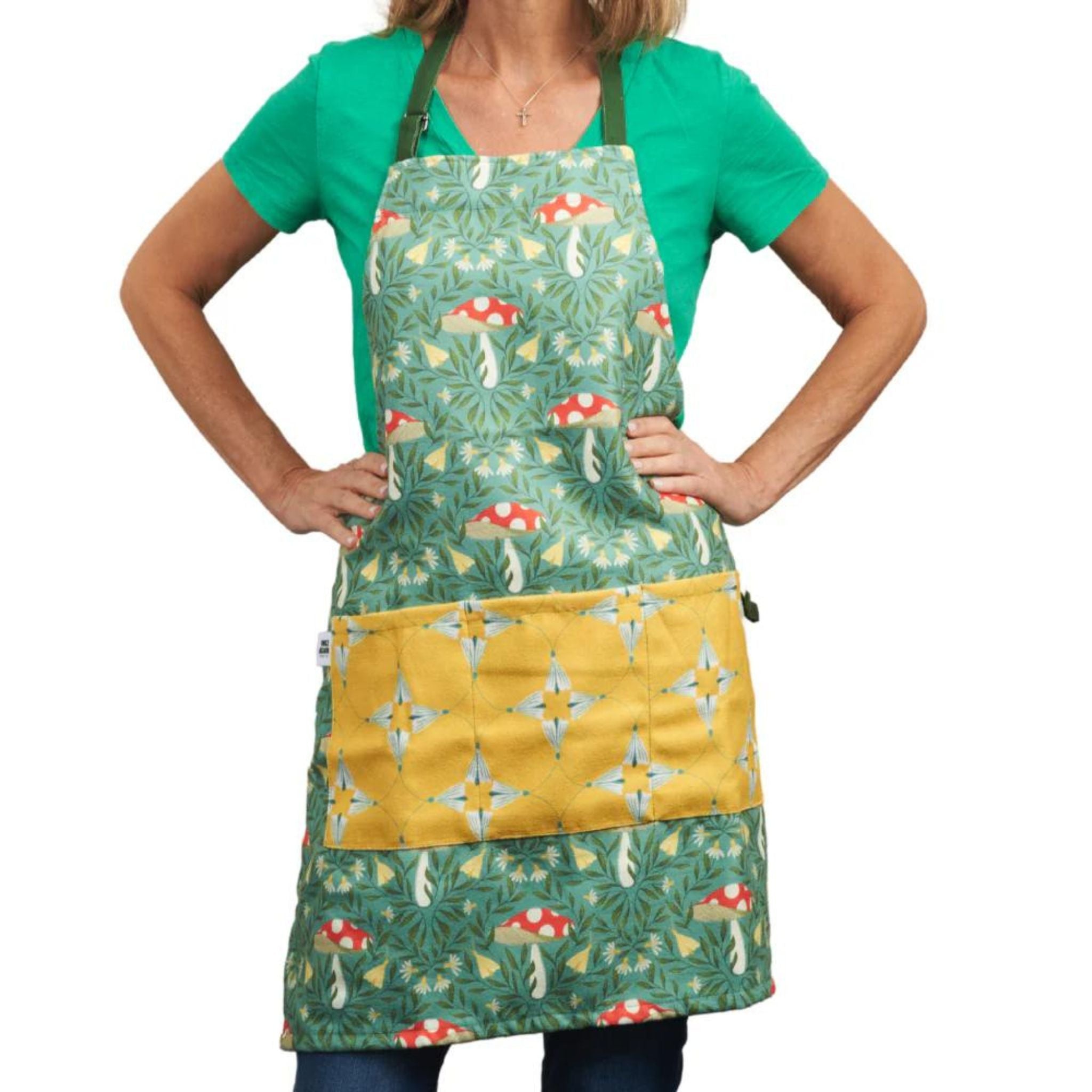 apron w/mushrooms