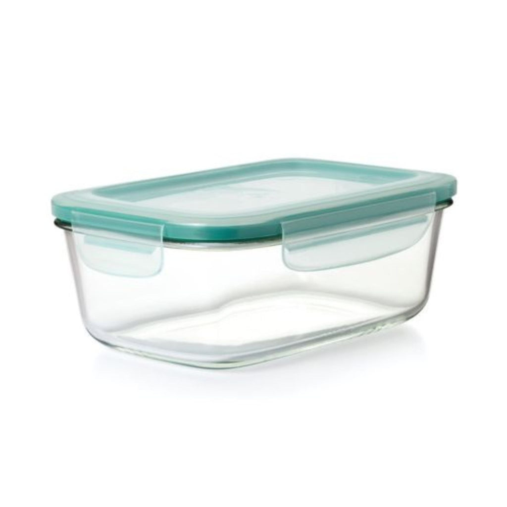 8 cup rectangular container with lid