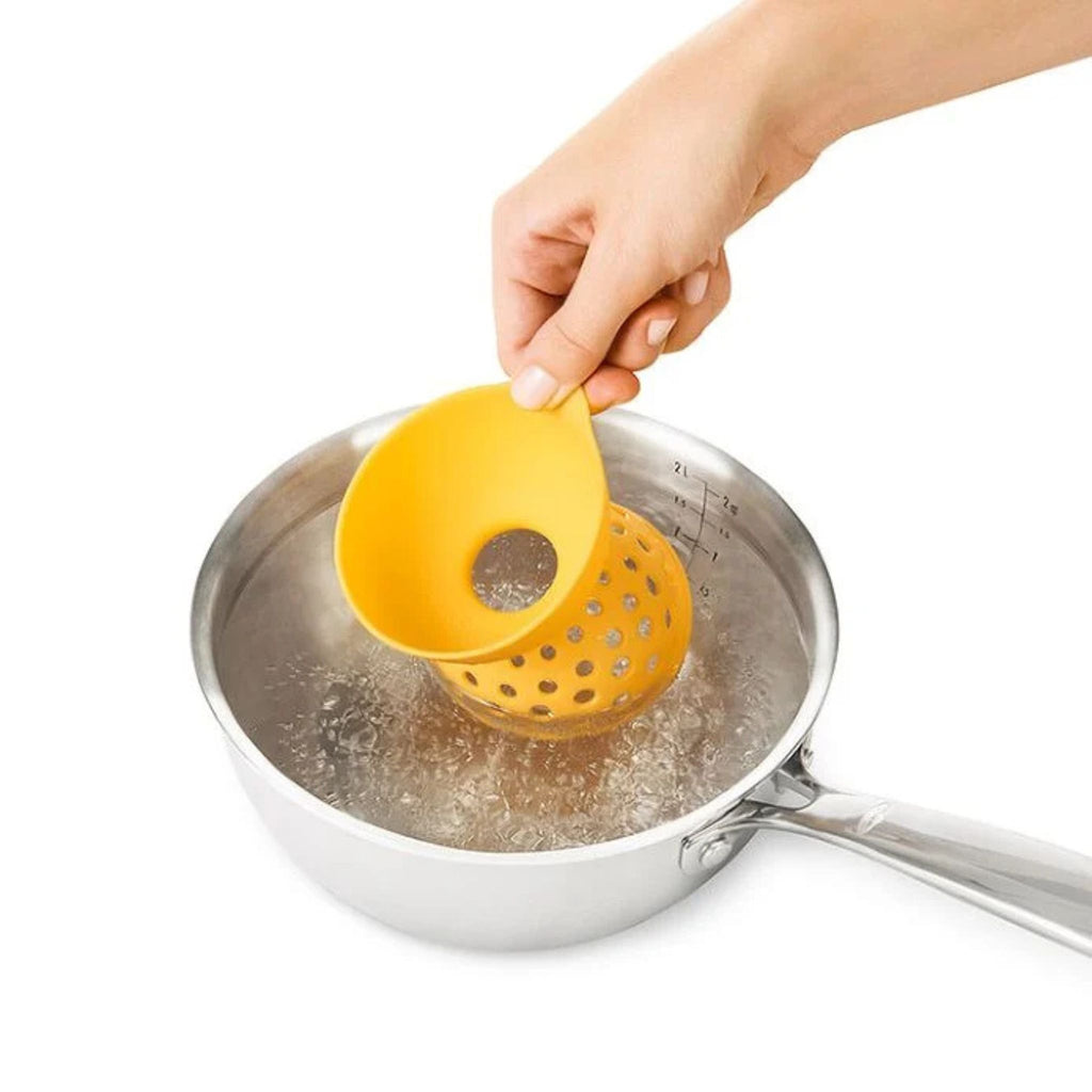 silicone egg poacher