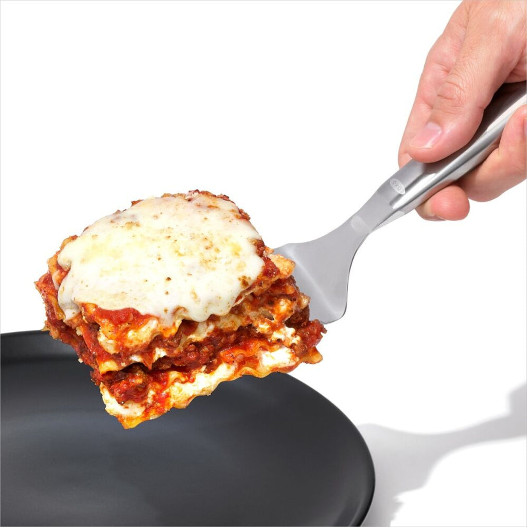 Steel Lasagna Turner in use